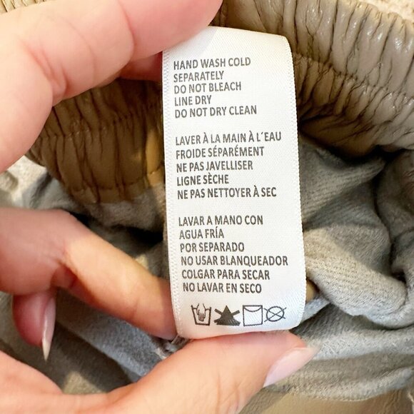 Good American Better Than Leather Short in Warm Caramel Tan Women's 0 XS - Picture 6 of 7